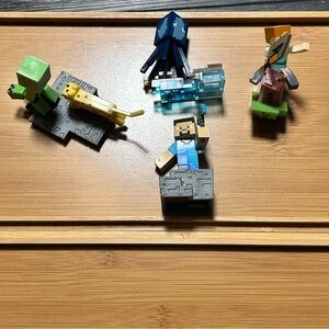 Minecraft Mini Figures Lot Creeper Steve Alex Pig Squid Ocelot